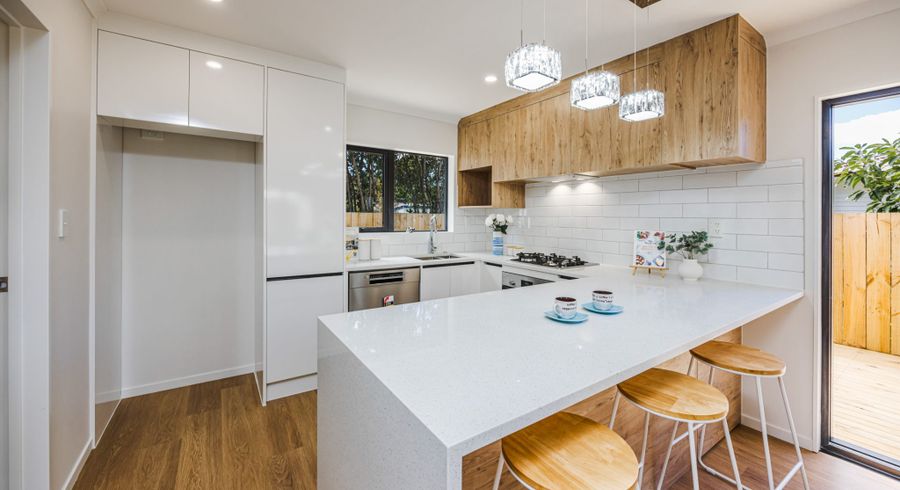  at 16b Friesian Drive, Mangere, Manukau City, Auckland