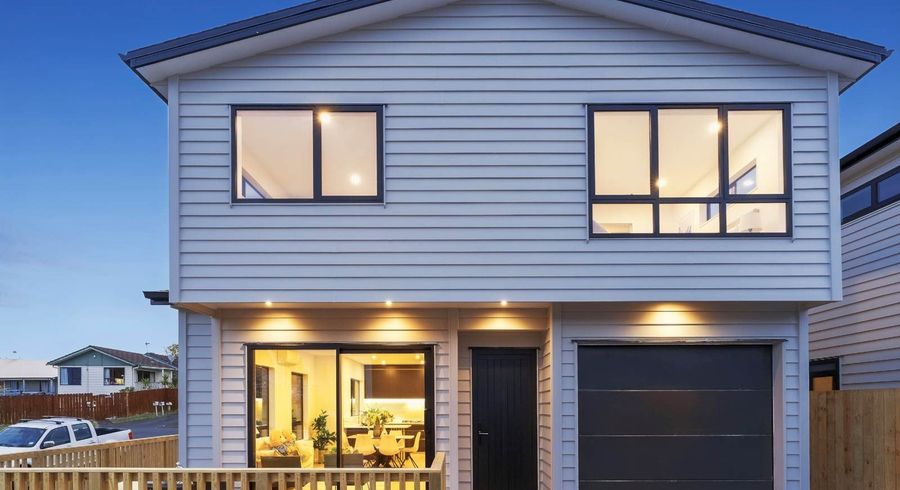  at 5 A,B,C Patrice Place, Massey, Waitakere City, Auckland