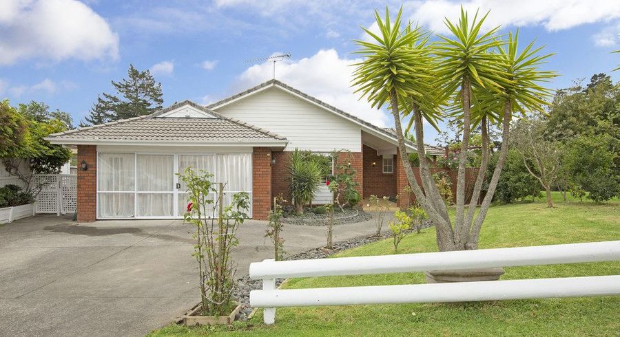  at 22 Lochend Place, Highland Park, Manukau City, Auckland