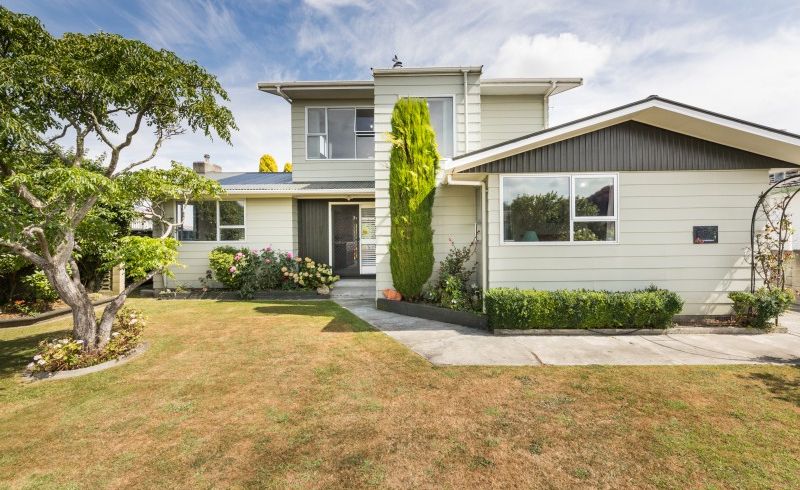  at 7 Paradise Place, Milson, Palmerston North
