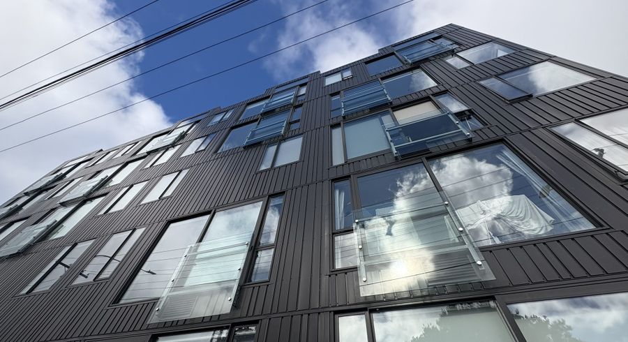  at 3J/21  Rugby Street, Mount Cook, Wellington, Wellington