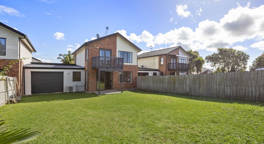  at 16 Secoia Crescent, Mangere, Auckland