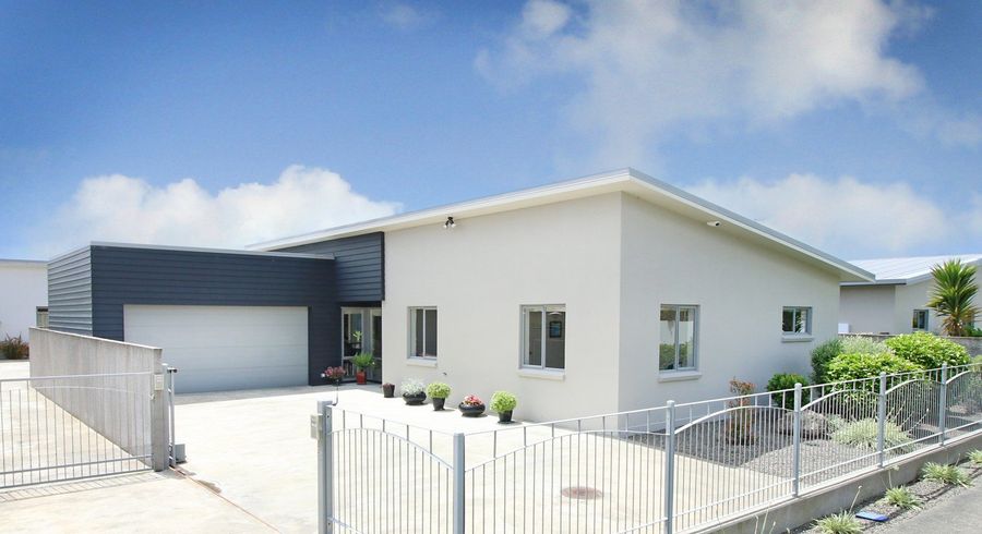  at 23 Rosalie Terrace, Kelvin Grove, Palmerston North, Manawatu / Whanganui