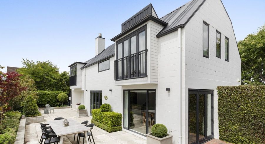  at 54 Straven Road, Fendalton, Christchurch City, Canterbury