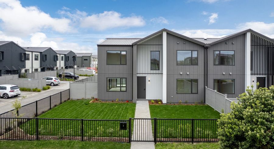  at 4 Park Green Avenue, Karaka, Franklin, Auckland