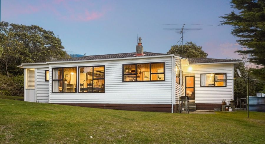  at 15 Pukerua Beach Road, Pukerua Bay, Porirua