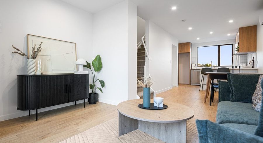  at 1 Oteha Valley Road, Northcross, North Shore City, Auckland
