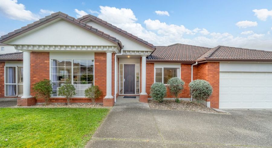  at 15 Kouras Place, Flat Bush, Manukau City, Auckland