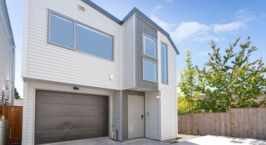  at 7/11 Celeste Place, Totara Vale, North Shore City, Auckland