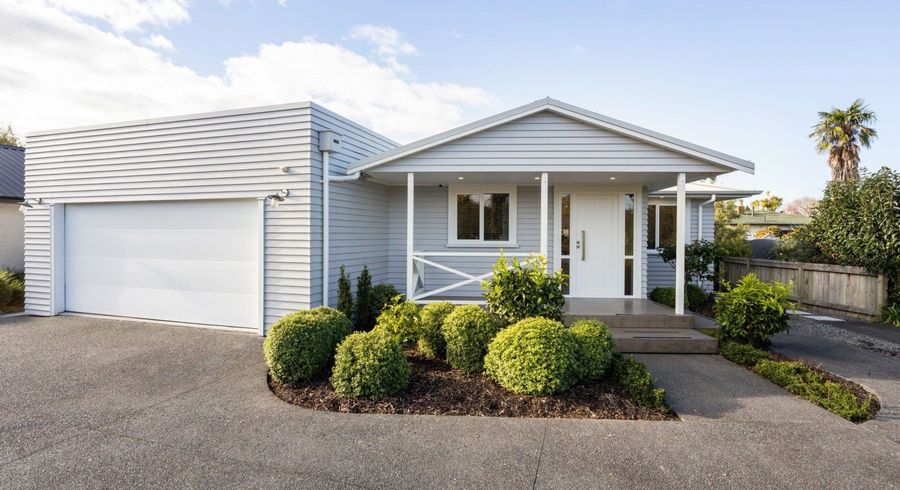  at 26 Mount View Road, Melville, Hamilton