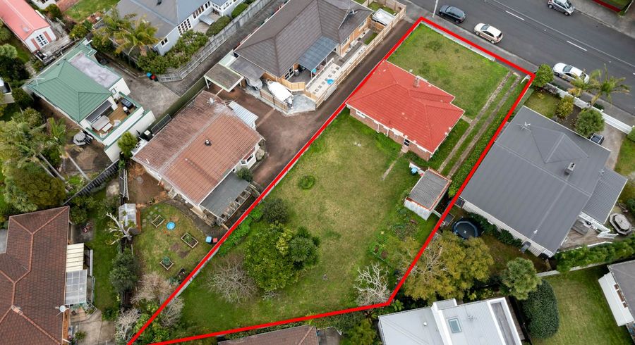  at 397 Point Chevalier Road, Point Chevalier, Auckland