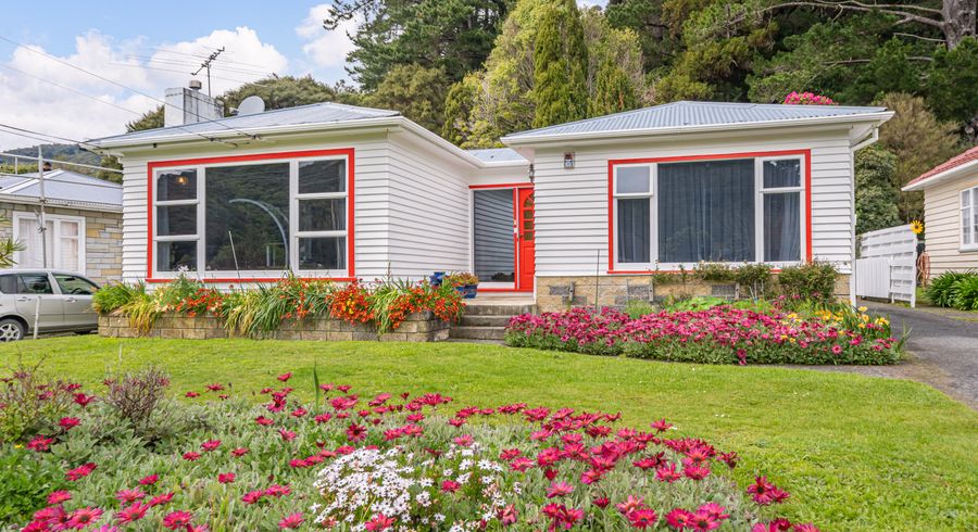  at 88 Hine Road, Wainuiomata, Lower Hutt