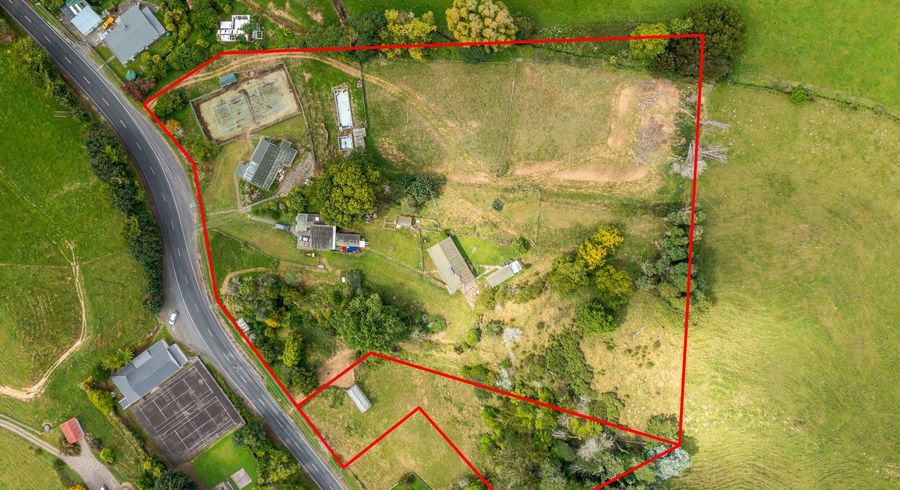  at 1682 Ohura Road, Douglas, Stratford