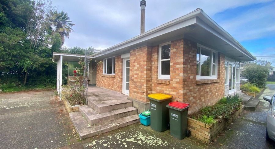  at 4 New Street*, Claudelands, Hamilton, Waikato