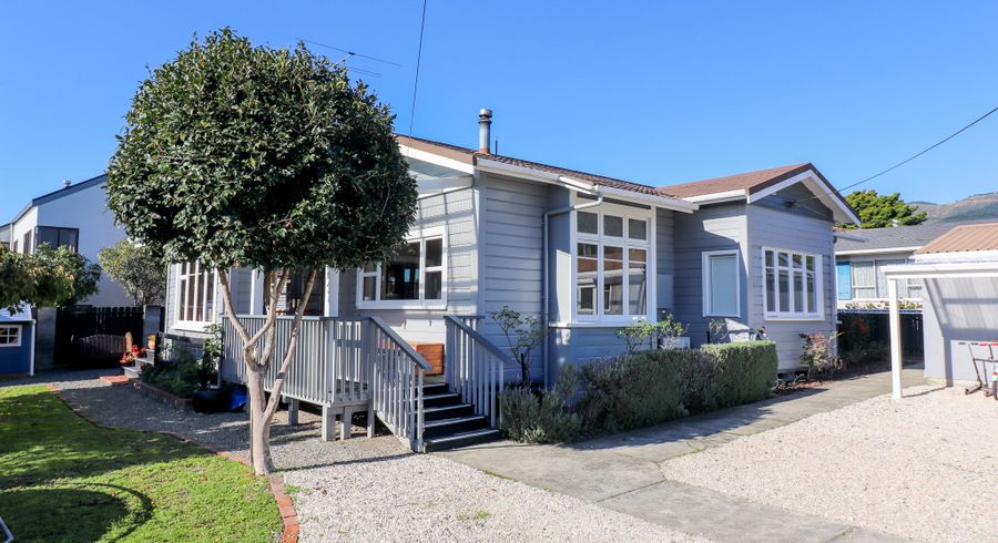  at 162 Queen Street, Richmond