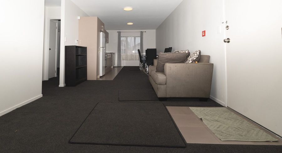  at 2B/47 Ireland Road, Panmure, Auckland