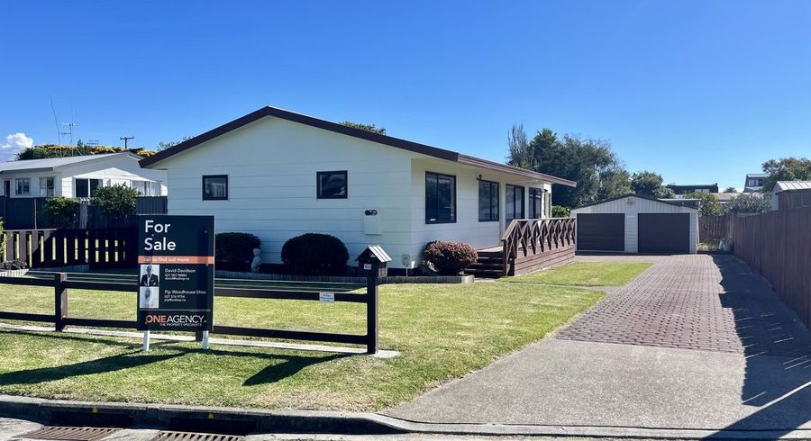  at 160 Karewa Parade, Papamoa Beach, Papamoa