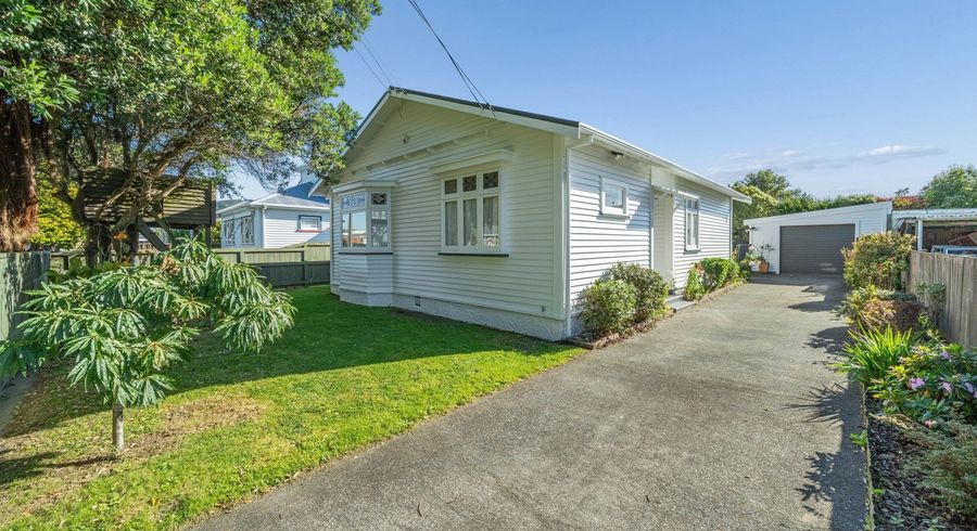  at 17 Lincoln Avenue, Epuni, Lower Hutt, Wellington