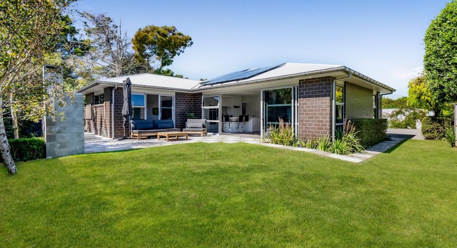  at 77 Brooklands Road, Brooklands, New Plymouth