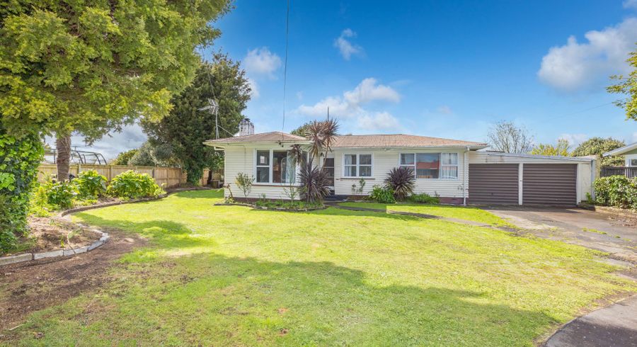  at 16 Thornton Place, Melville, Hamilton