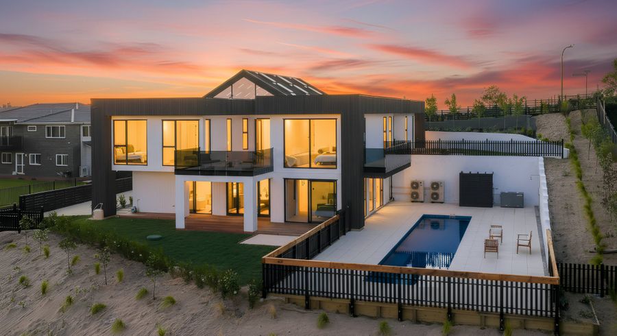  at 2 Toscana Drive, Flat Bush, Manukau City, Auckland