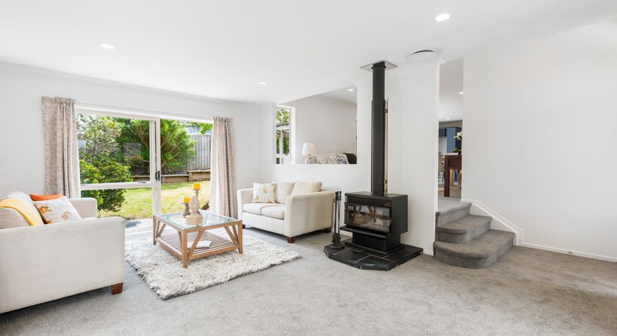  at 3 Glesan Place, Beachlands, Auckland