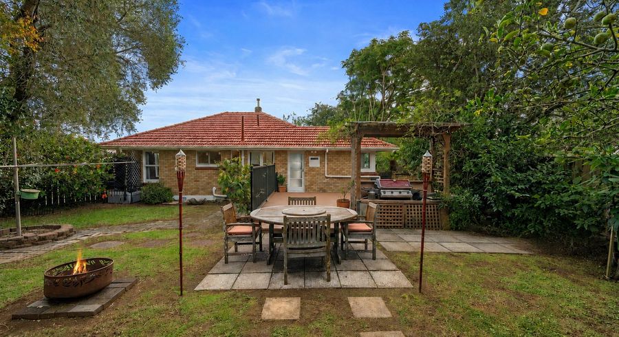  at 76 Hillsborough Road, Hillsborough, Auckland City, Auckland