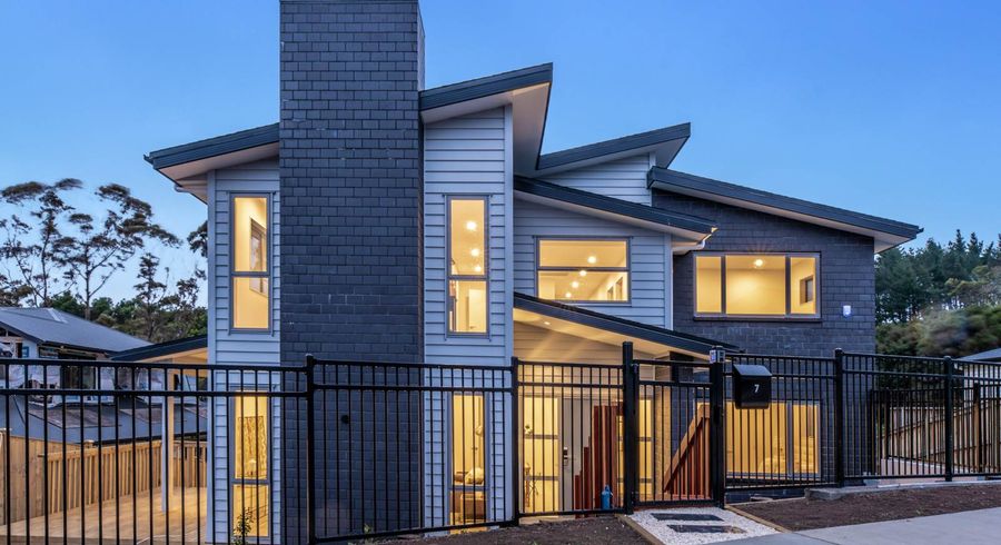  at 7 Paitry Place, Swanson, Auckland