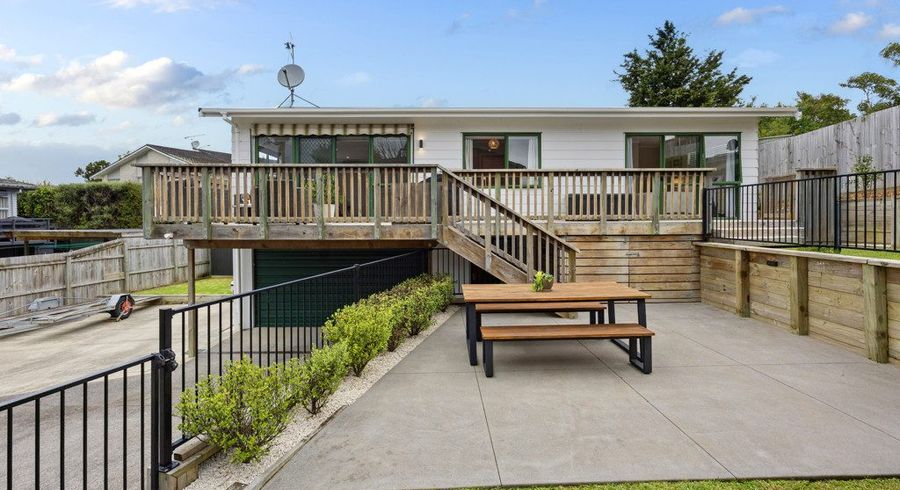  at 2/103 Cook Street, Howick, Manukau City, Auckland