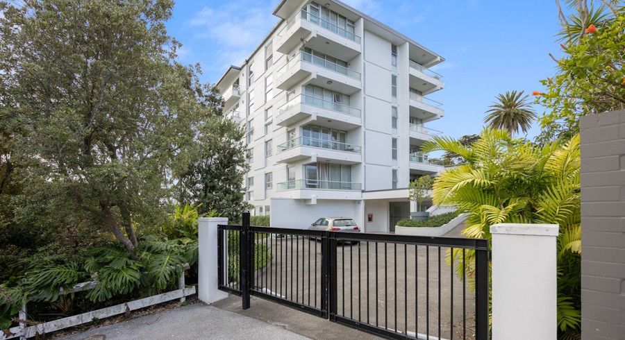  at 8/69 Hamilton Road, Herne Bay, Auckland City, Auckland