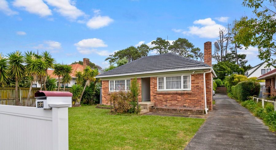  at 137 Portage Road, New Lynn, Waitakere City, Auckland