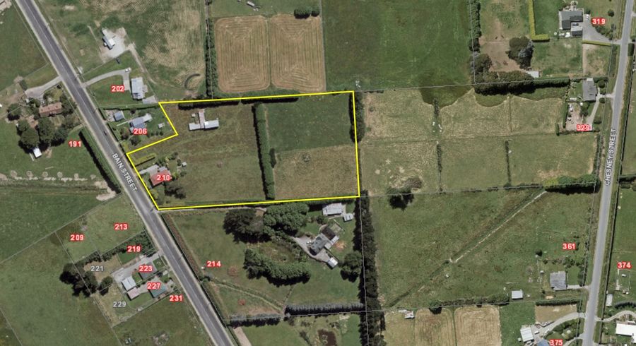  at 210 Bain Street, Clifton, Invercargill