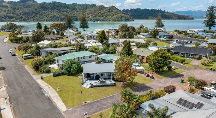  at 14 Sarahs Hill, Hahei, Whitianga