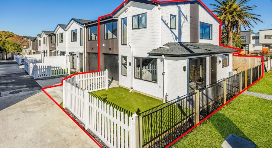 at 38A Seymour Road, Sunnyvale, Waitakere City, Auckland