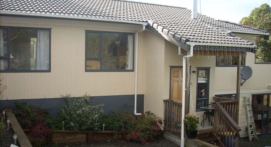  at 6B Topliss Dr, Northcross, North Shore City, Auckland