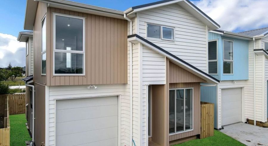  at 305e Porchester Road, Takanini, Papakura, Auckland