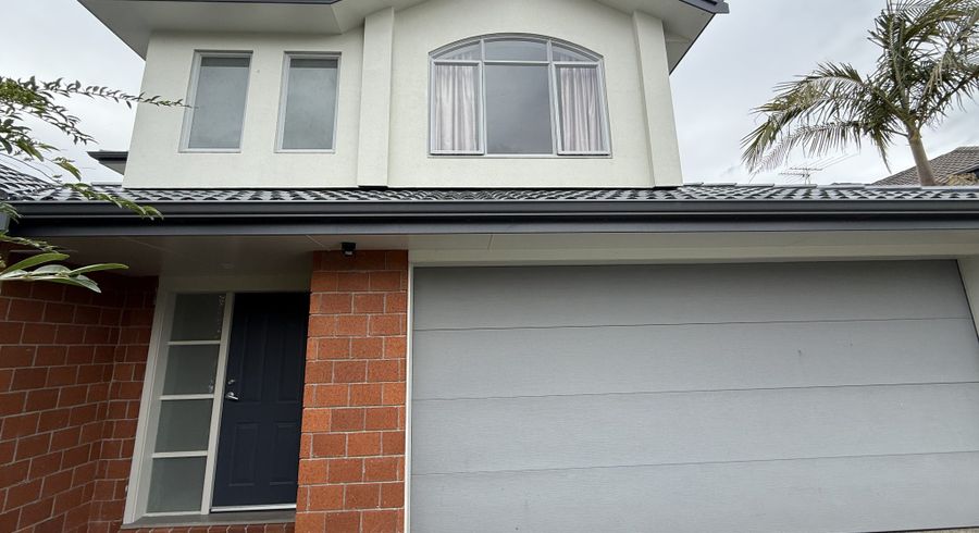  at 44 Baverstock Rd, Flat Bush, Manukau City, Auckland
