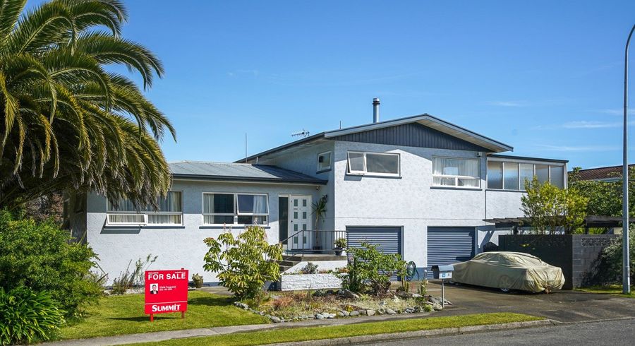  at 3 Kent Street, Stoke, Nelson