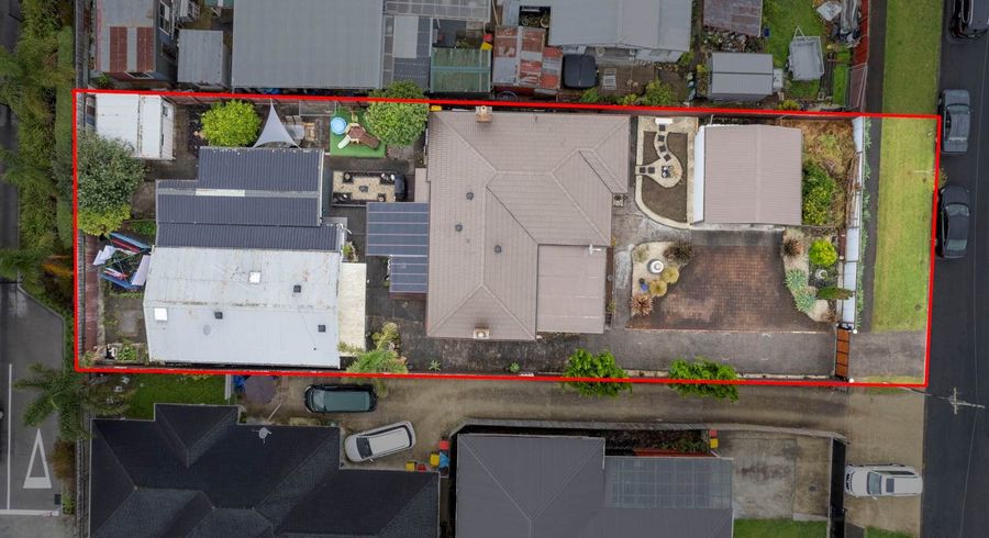  at 3 Atkinson Avenue, Papatoetoe, Auckland