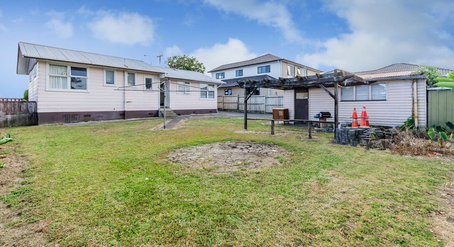  at 206 Browns Road, Manurewa, Auckland