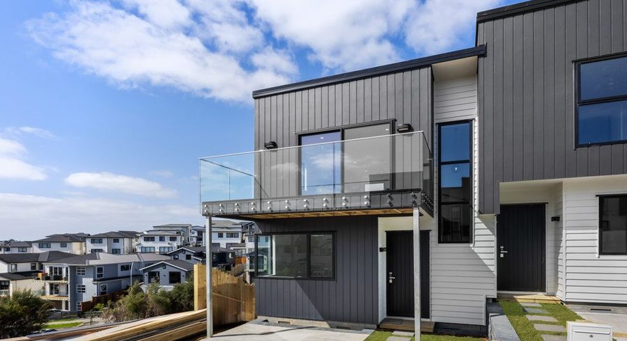  at 11 Kautawa Lane, Massey, Waitakere City, Auckland