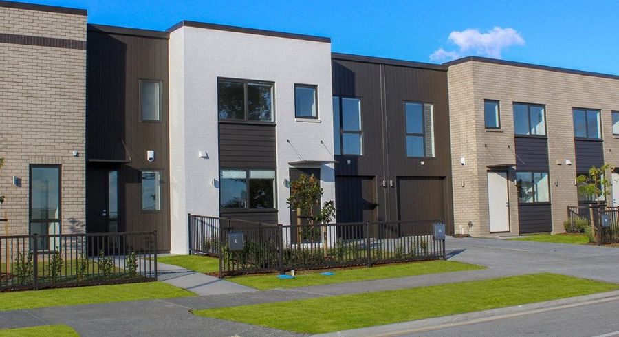  at 7 Pepene Avenue, Waiata Shores, Conifer Grove, Papakura, Auckland
