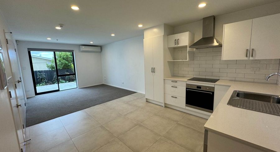  at 121B Waimumu Road, Massey, Waitakere City, Auckland