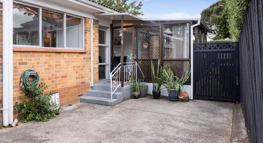  at 4/74 Trafalgar Street, Onehunga, Auckland