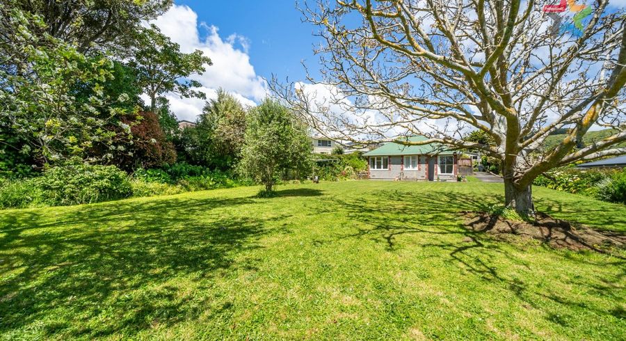  at 12 Larsen Crescent, Tawa, Wellington