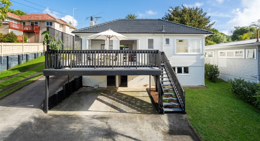  at 1/5 Lake Road, Northcote, Auckland