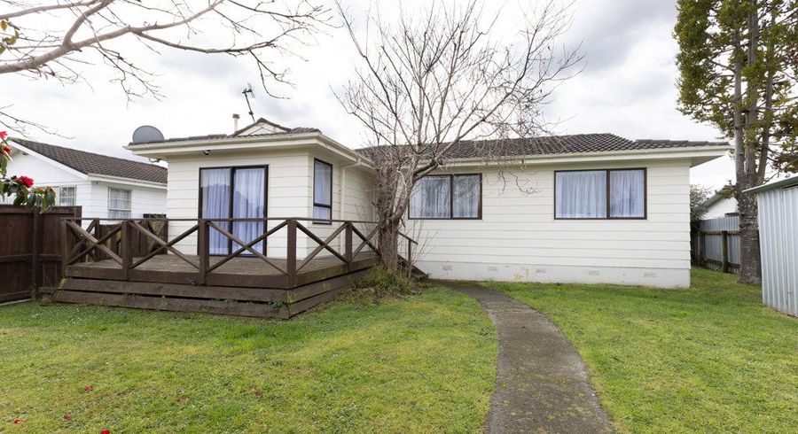  at 10 Cedar Grove, Highbury, Palmerston North, Manawatu / Whanganui