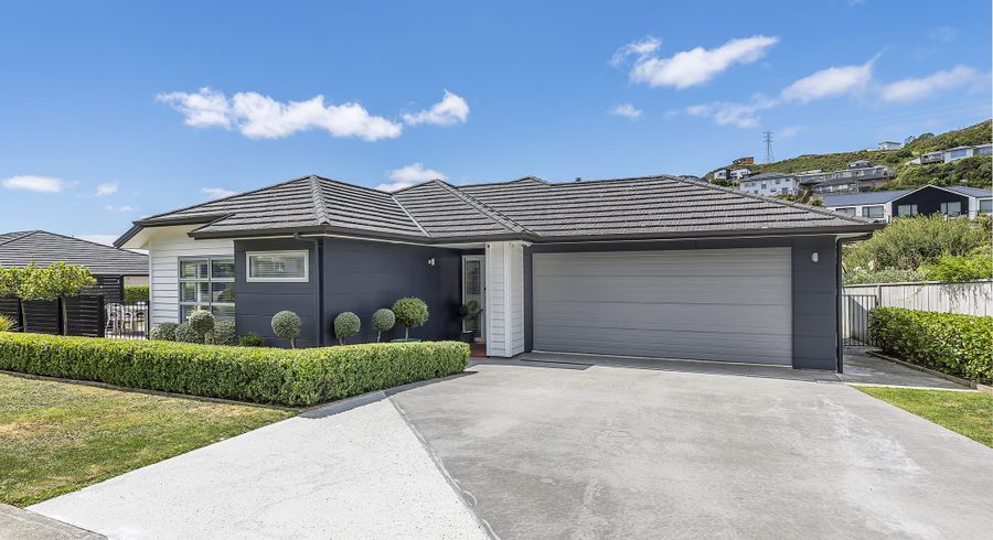  at 12 Banks Boulevard, Whitby, Porirua