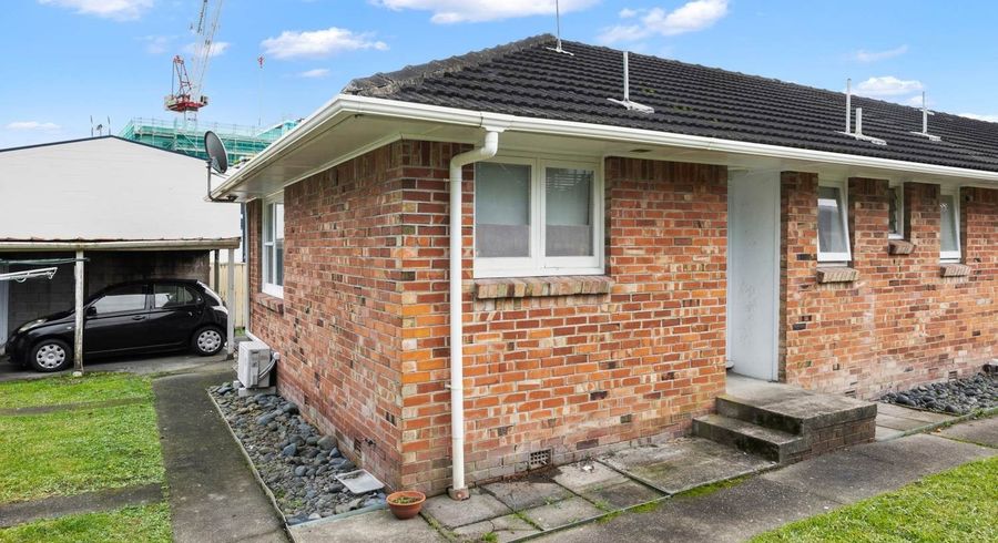  at 3/3 Walsall Street, Avondale, Auckland City, Auckland