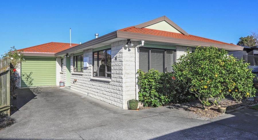  at 4/52 Avondale Road, Taradale, Napier